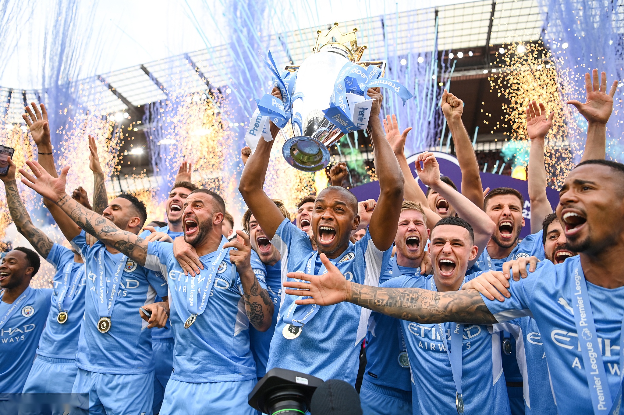 仅令支持者 仅令支持者