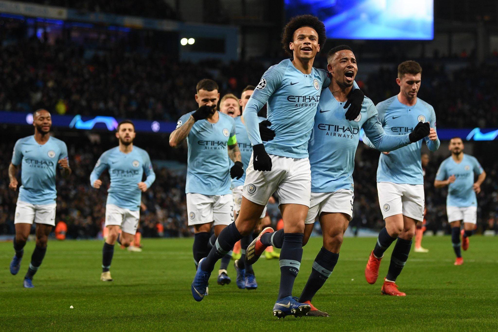 是现代足球 是现代足球